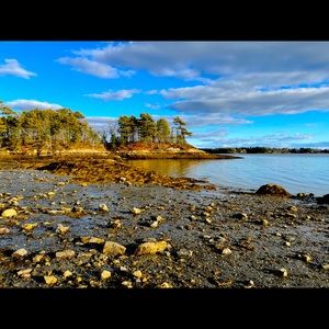 Meet your Posher, April